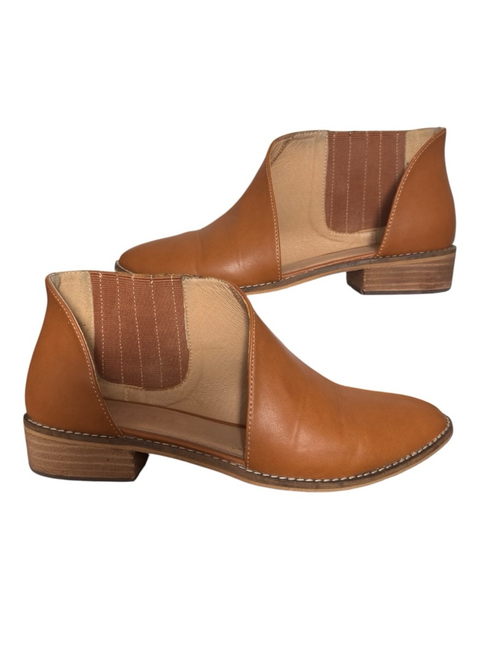 Chelsea Crew Women’s Perry Open-Side Pointed Toe Cognac Leather Bootie EUC